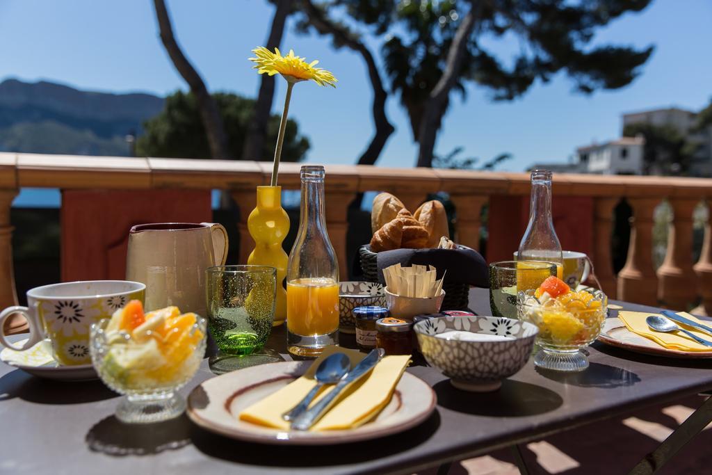 Le Jardin d'Emile Otel Cassis Oda fotoğraf